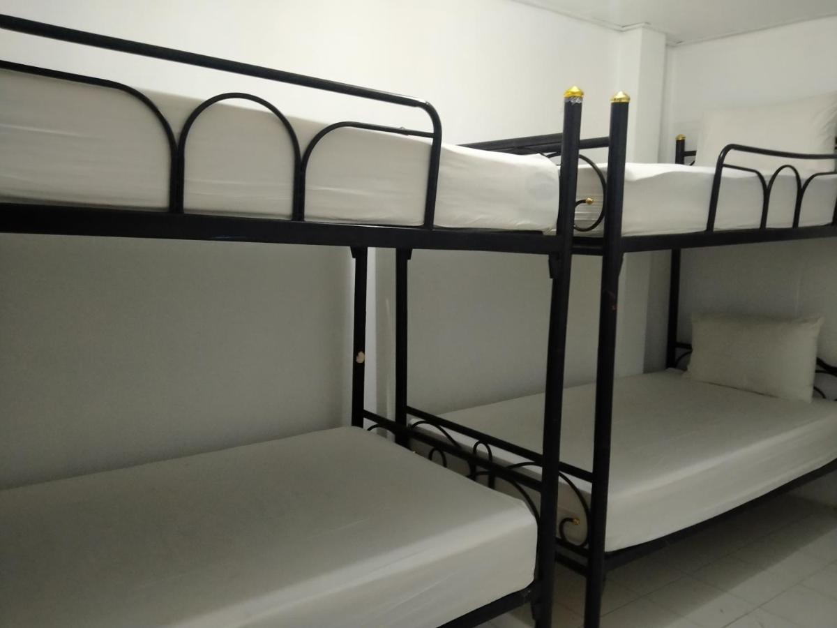 Seventeen Hostel Пханган Экстерьер фото