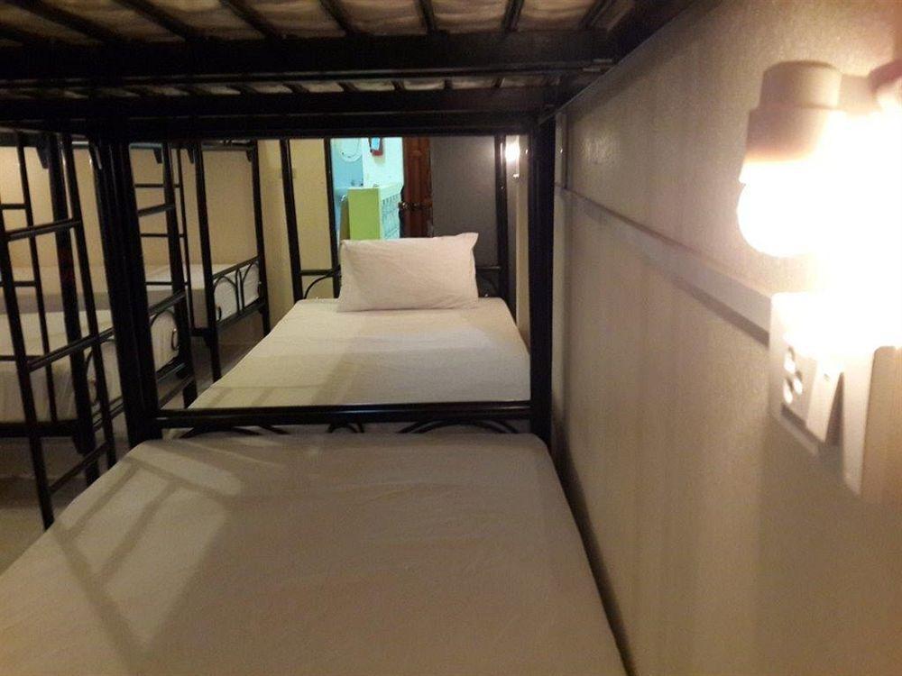 Seventeen Hostel Пханган Экстерьер фото