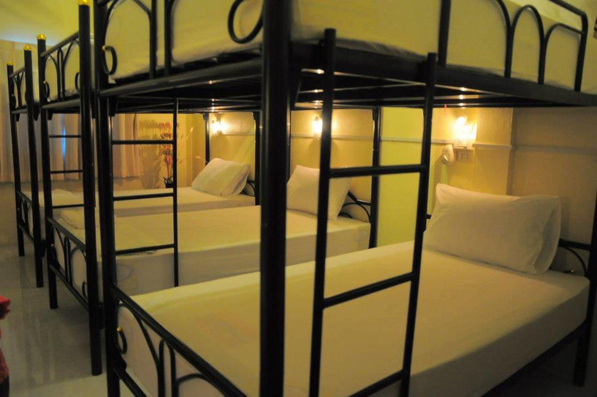Seventeen Hostel Пханган Экстерьер фото