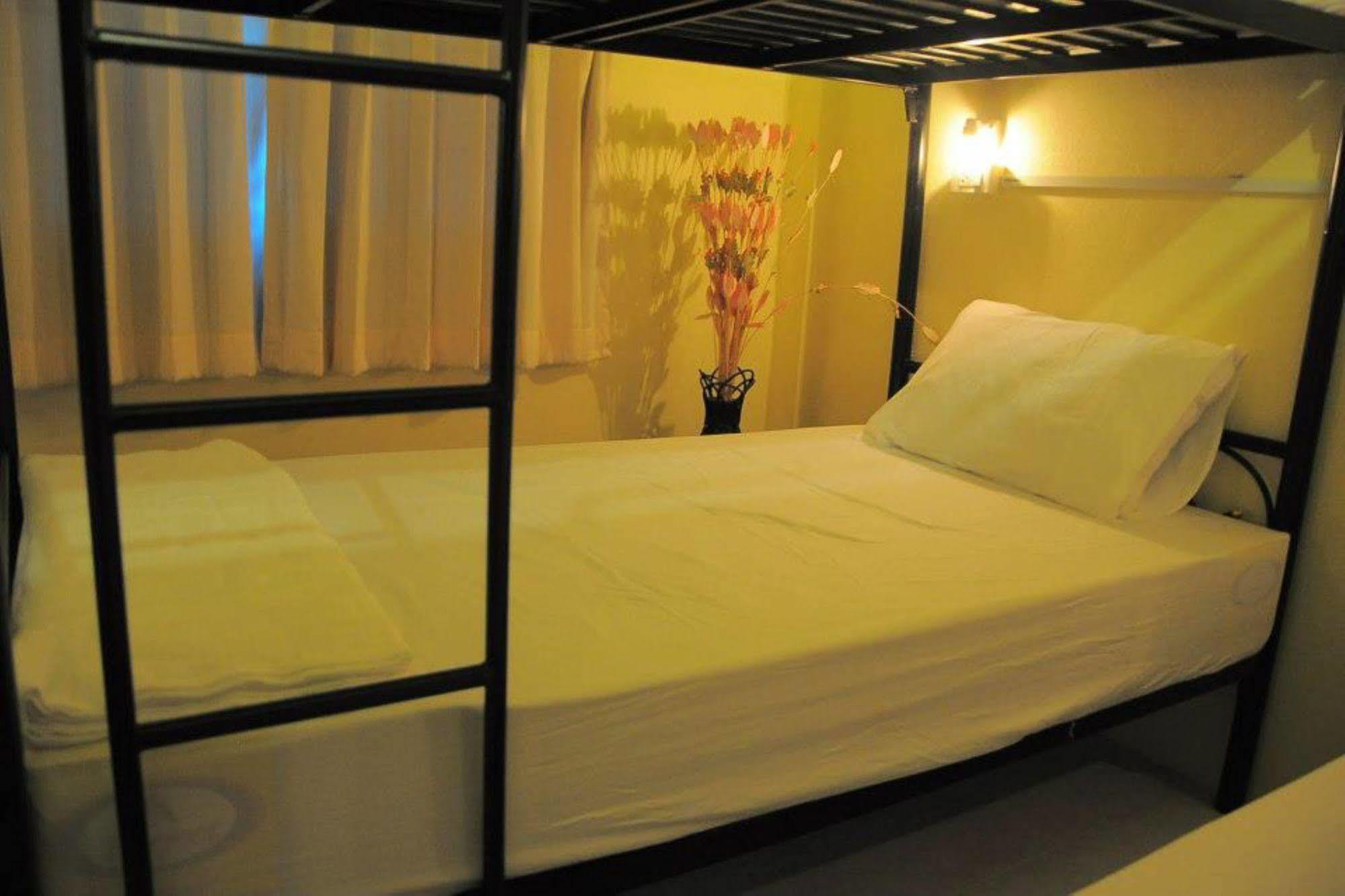 Seventeen Hostel Пханган Экстерьер фото