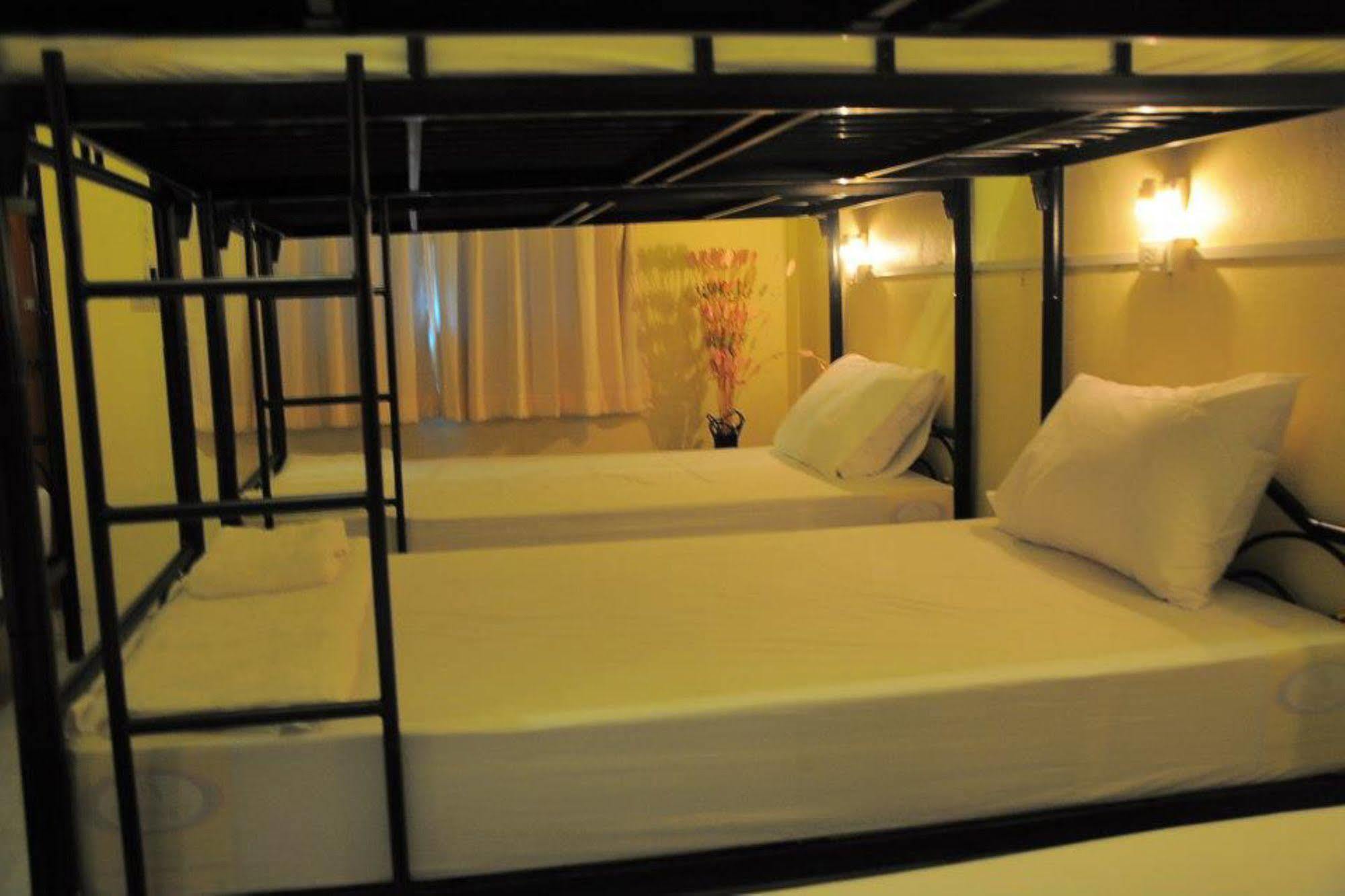 Seventeen Hostel Пханган Экстерьер фото